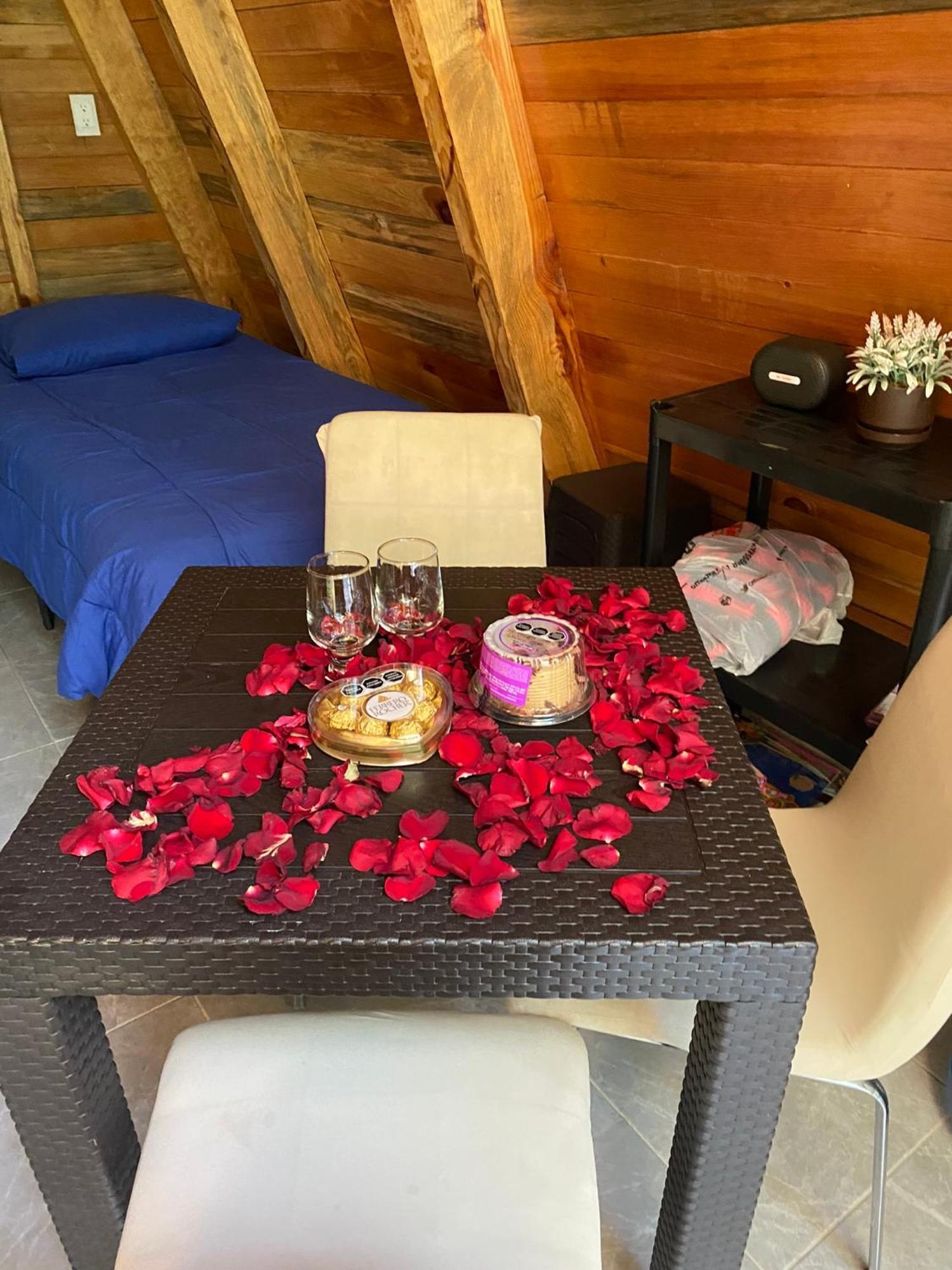 Cabanas Alpina, Romantica Y Acogedora A 10 Minutos Del Centro Tepoztlán Dış mekan fotoğraf